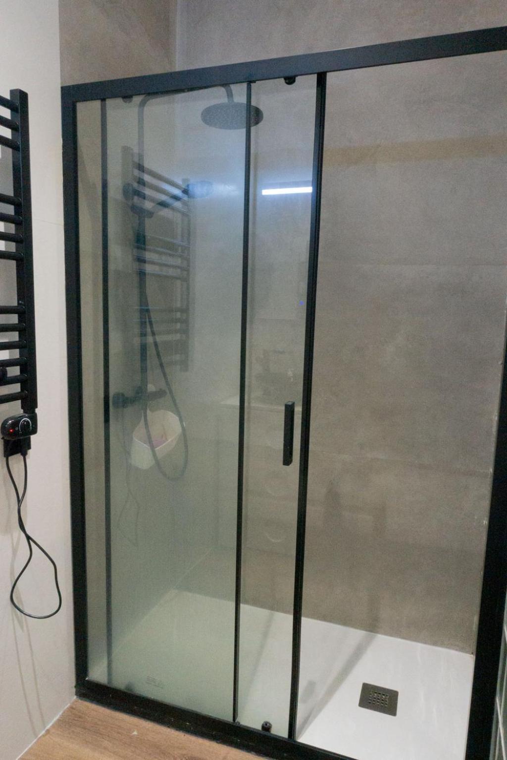 Hortaleza 4, Preciso Estudio En Chueca Junto A La Gran Via De Madrid Exterior foto